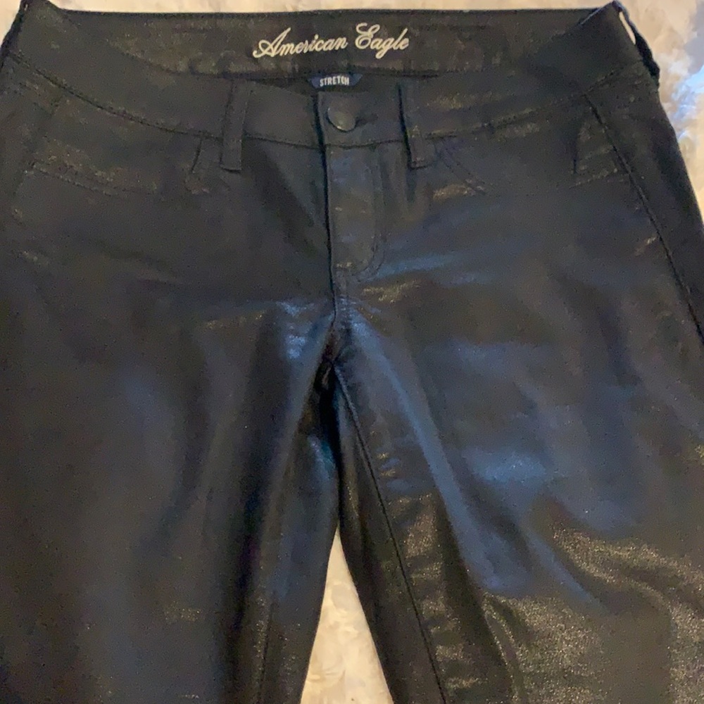 American Eagle shiny black jegging size 8 low rise